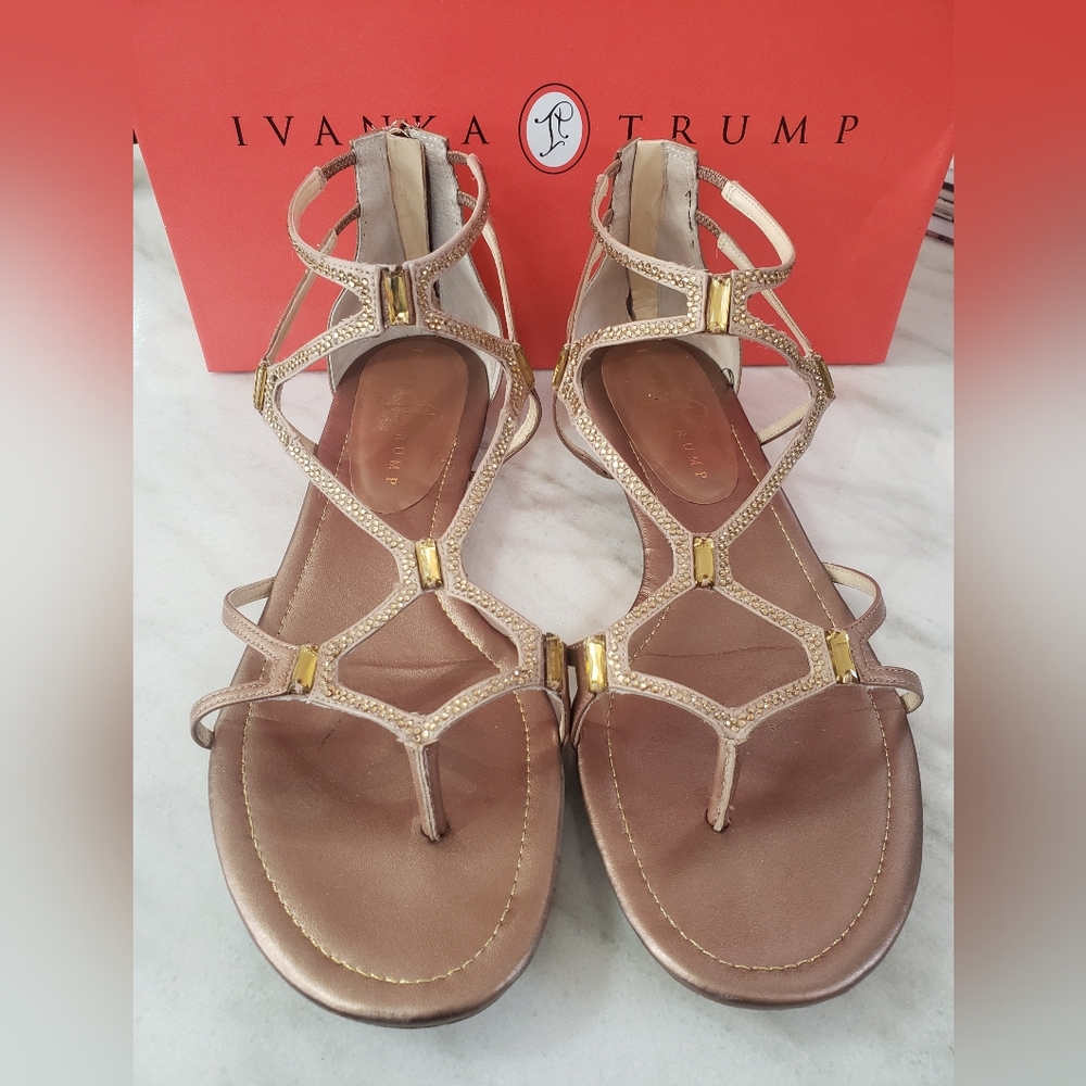 Ivanka Trump Kalia sandals size 9.5M, brown multi leather